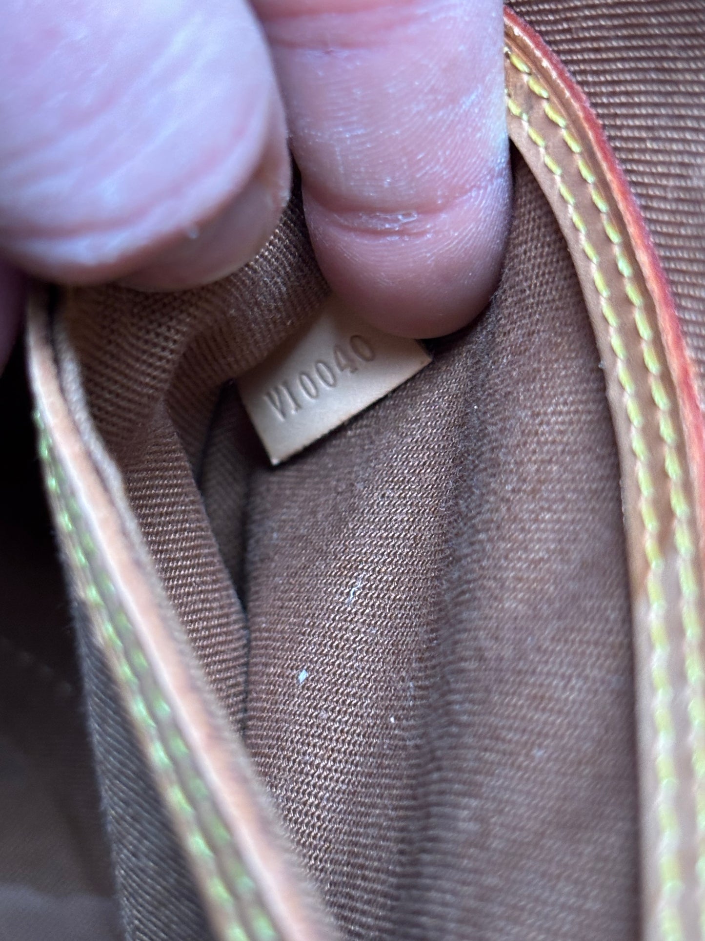 LOUIS VUITTON MONOGRAM ALMA HANDBAG