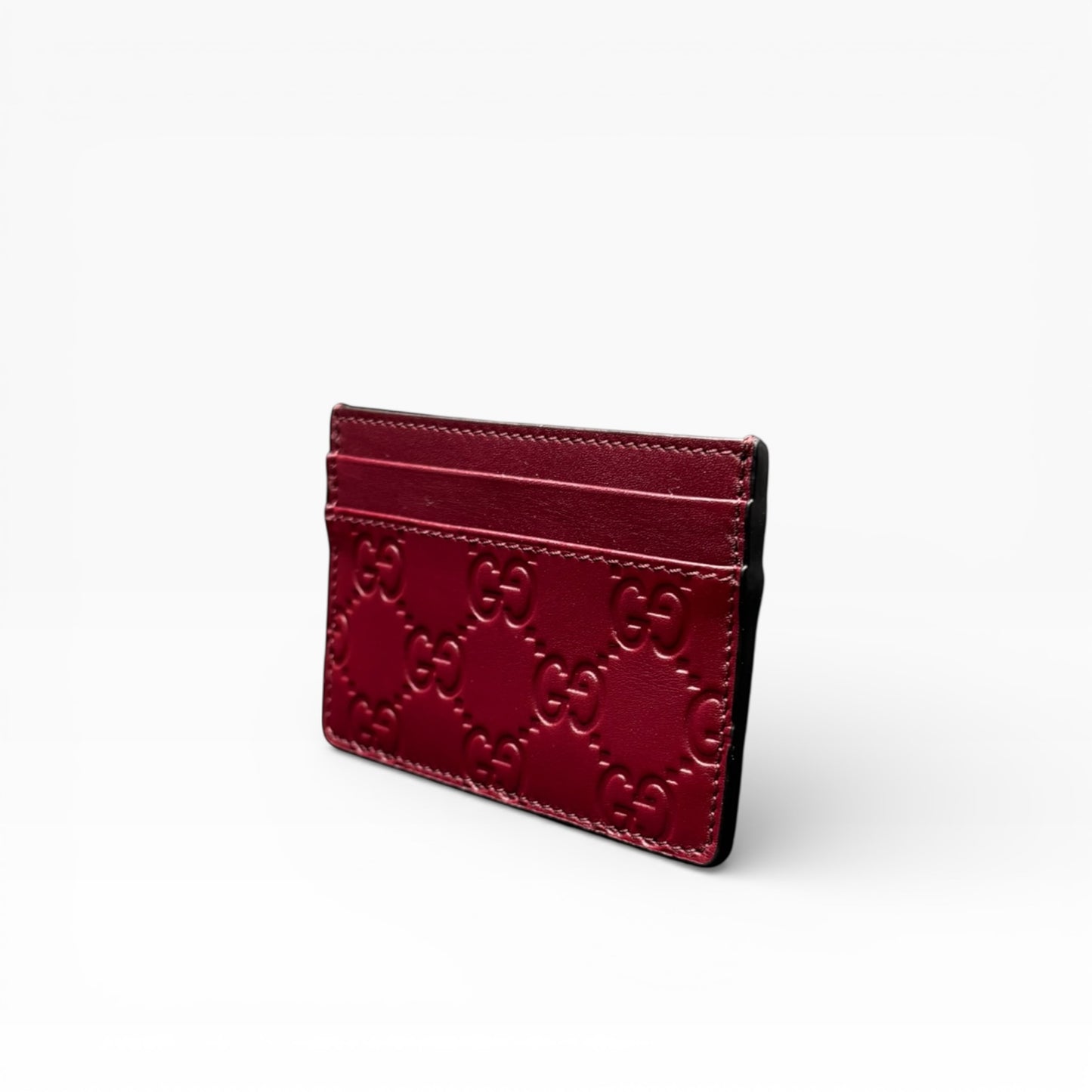 GUCCI GG EMBLEM CARD HOLDER