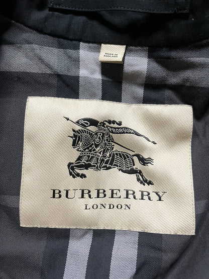 BURBERRY TRENCH COAT