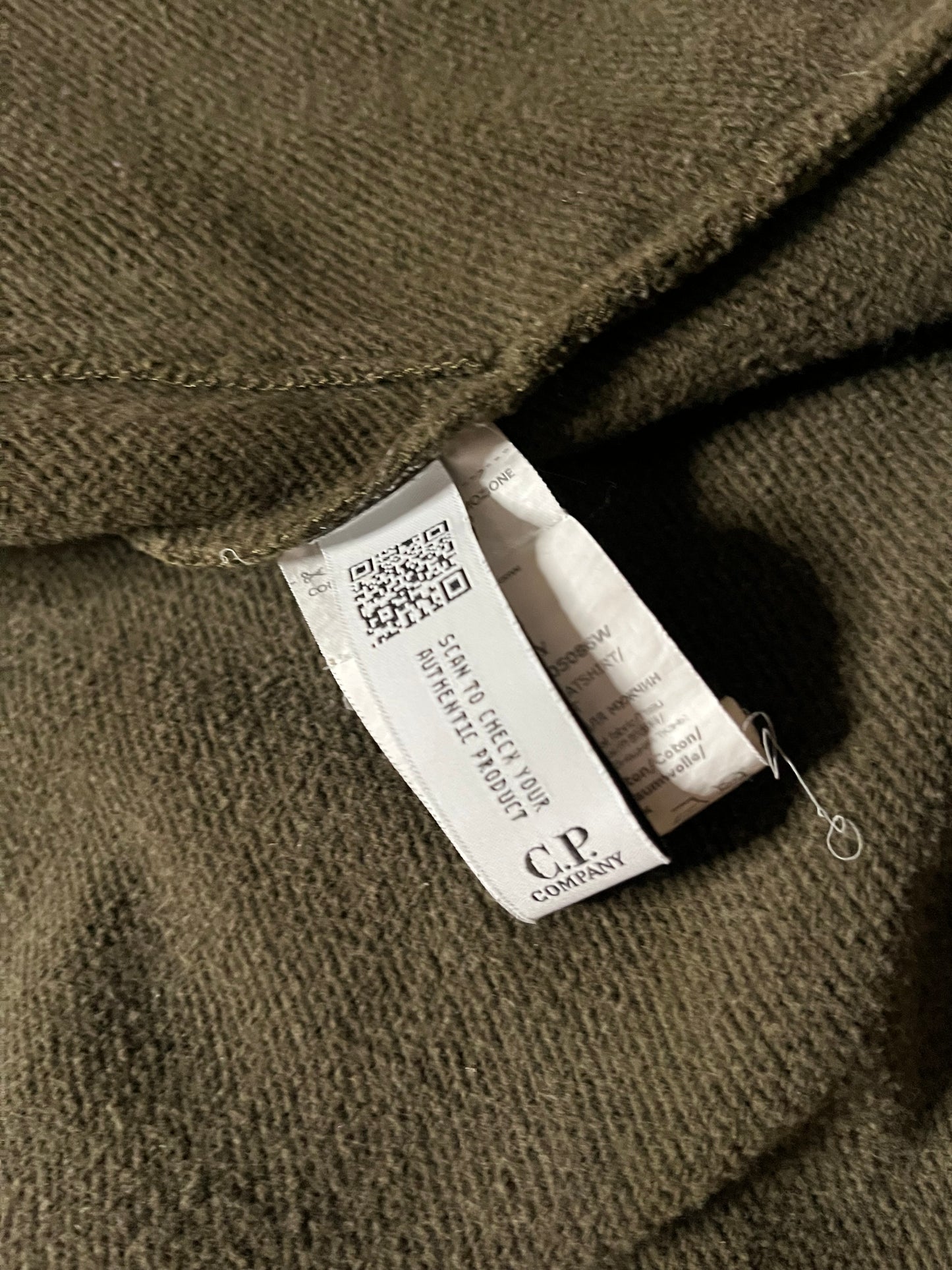 CP COMPANY ZIP UP HOODIE