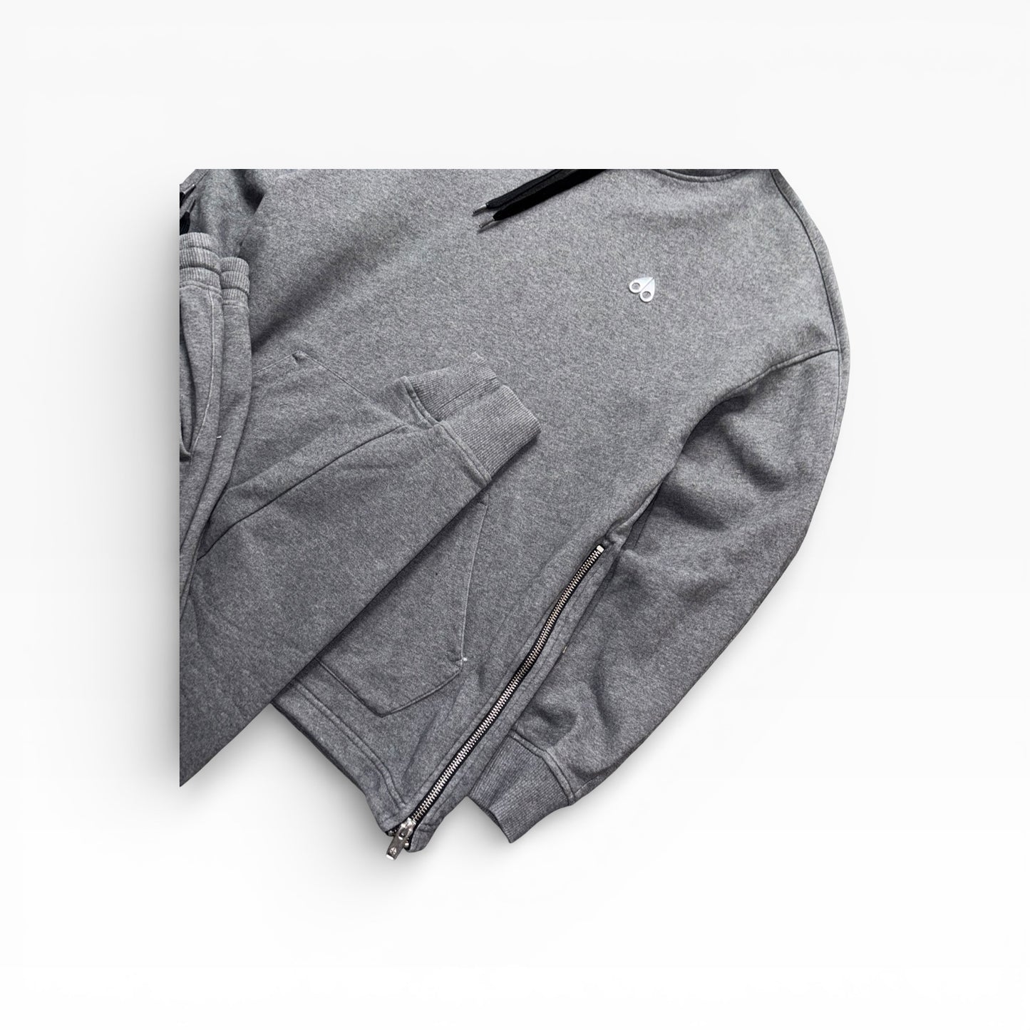 MOOSE KNUCKLES TRACKSUIT