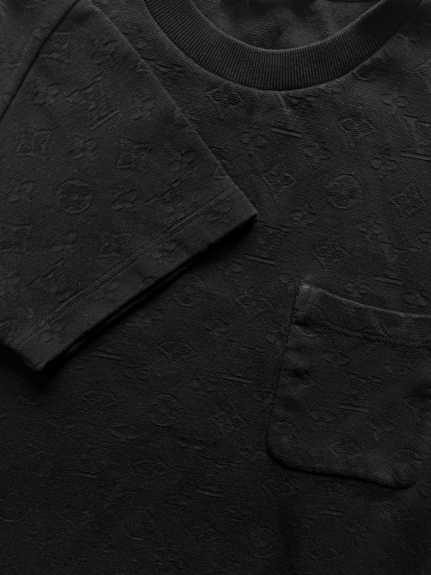 LOUIS VUITTON 3D MONOGRAM POCKET T-SHIRT