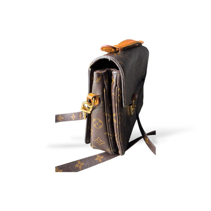 LOUIS VUITTON METIS SHOULDER BAG