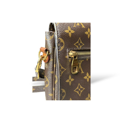 LOUIS VUITTON METIS SHOULDER BAG