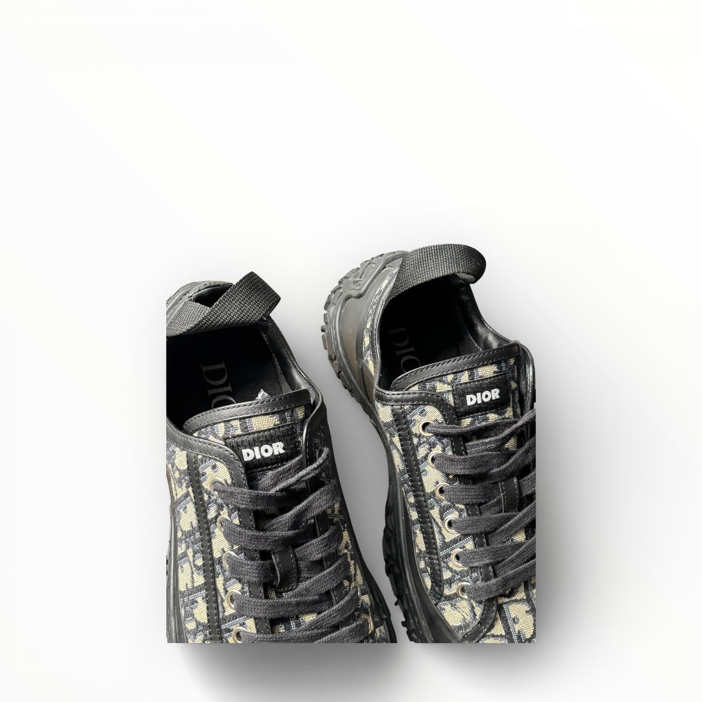 DIOR B28 SNEAKER
