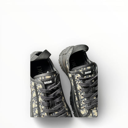 DIOR B28 SNEAKER